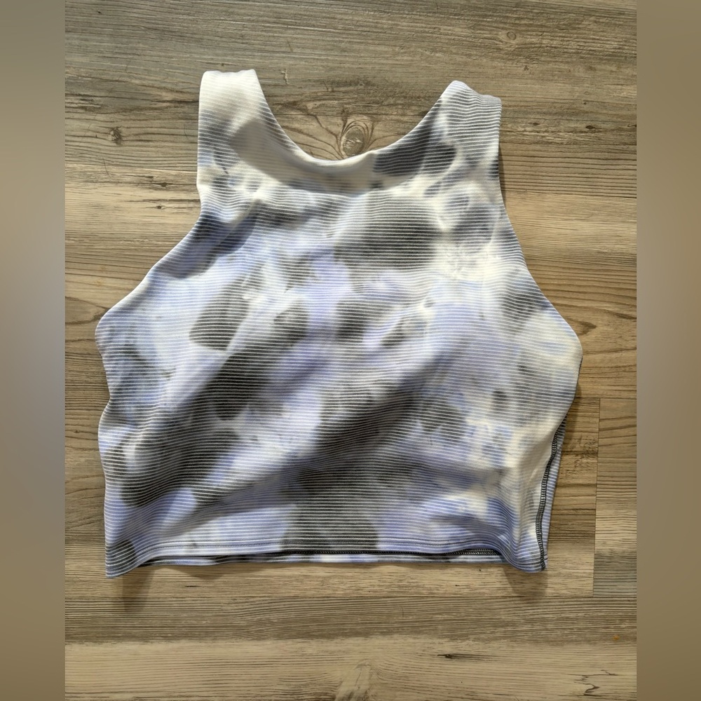 Athleta size Small blue/gray crop top with Racerback, has removable pads NWOT